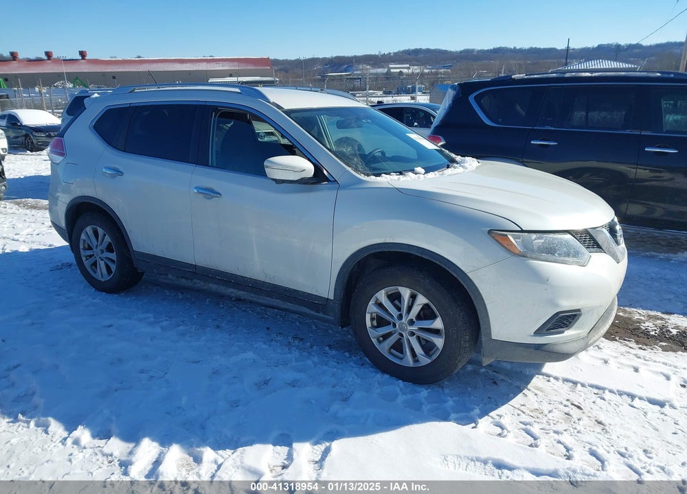 2015 NISSAN ROGUE SV VIN: KNMAT2MV4FP550640