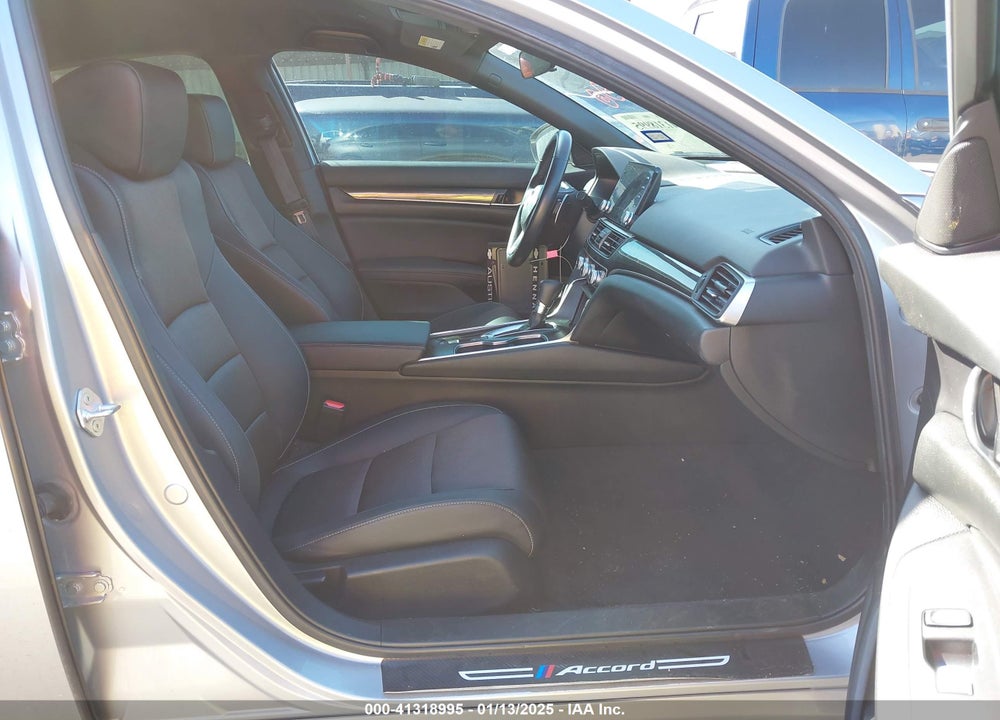 2022 HONDA ACCORD VIN: 1HGCV1F39NA123966