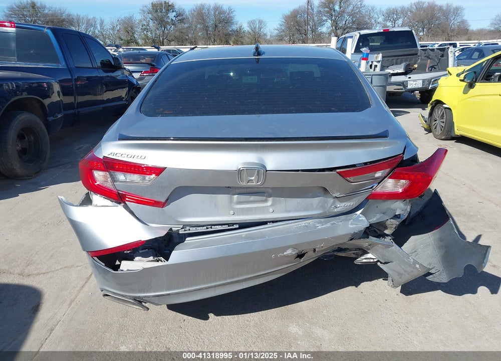 2022 HONDA ACCORD VIN: 1HGCV1F39NA123966
