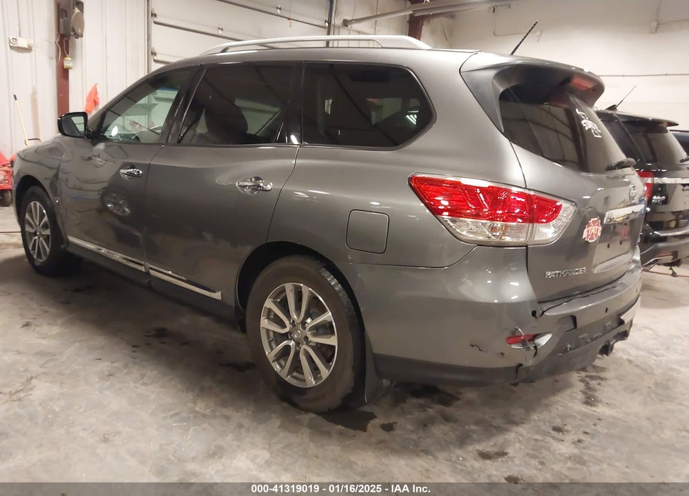2015 NISSAN PATHFINDER SL VIN: 5N1AR2MMXFC686683