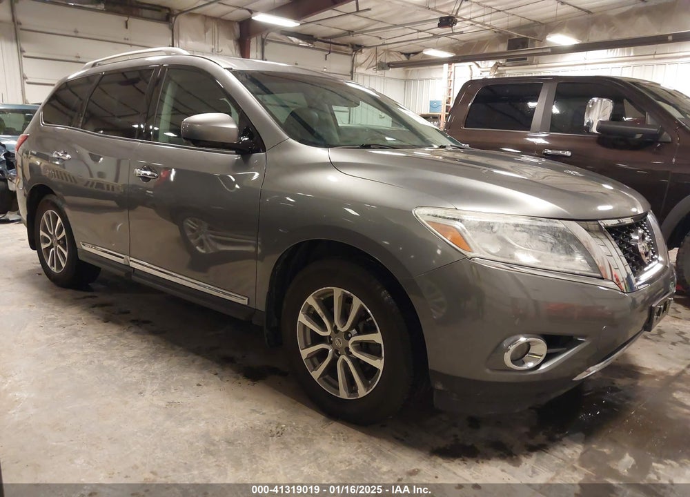 2015 NISSAN PATHFINDER SL VIN: 5N1AR2MMXFC686683