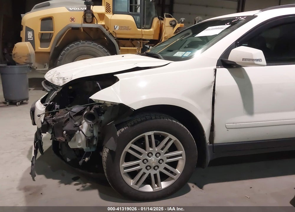 2015 CHEVROLET TRAVERSE 1LT VIN: 1GNKVGKD0FJ241425