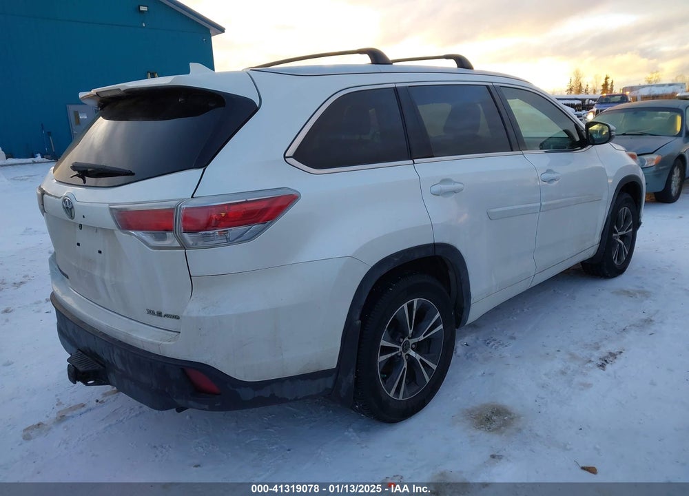 2016 TOYOTA HIGHLANDER XLE V6 VIN: 5TDJKRFH6GS311245