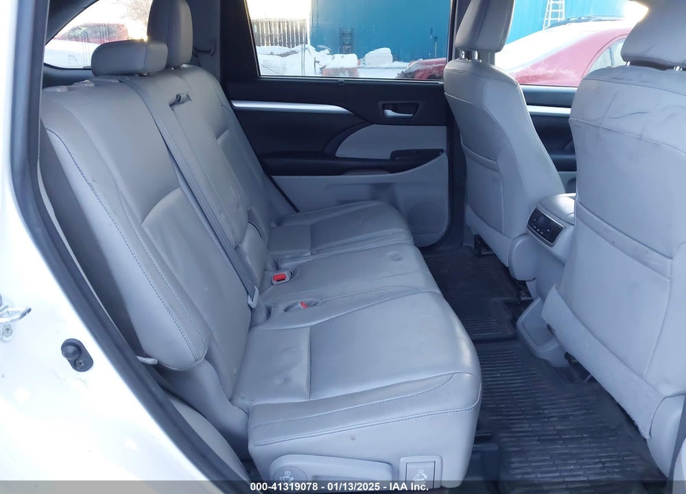 2016 TOYOTA HIGHLANDER XLE V6 VIN: 5TDJKRFH6GS311245