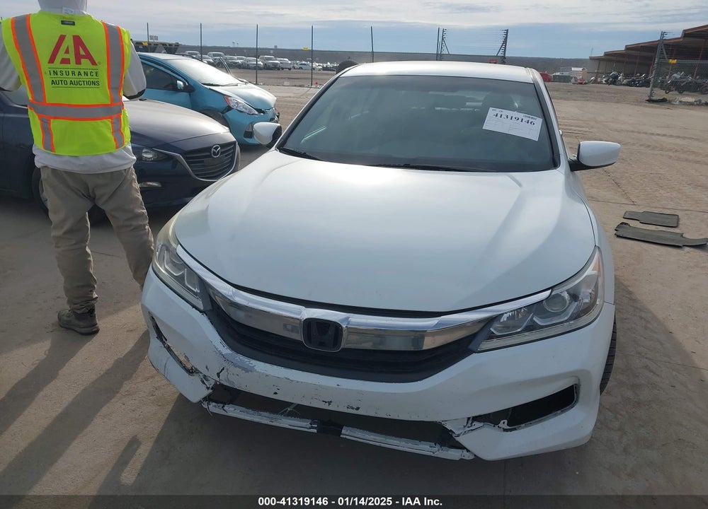 2017 HONDA ACCORD VIN: 1HGCR2F58HA106849