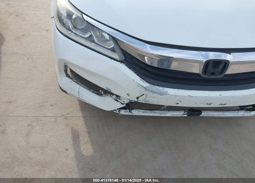 2017 HONDA ACCORD VIN: 1HGCR2F58HA106849