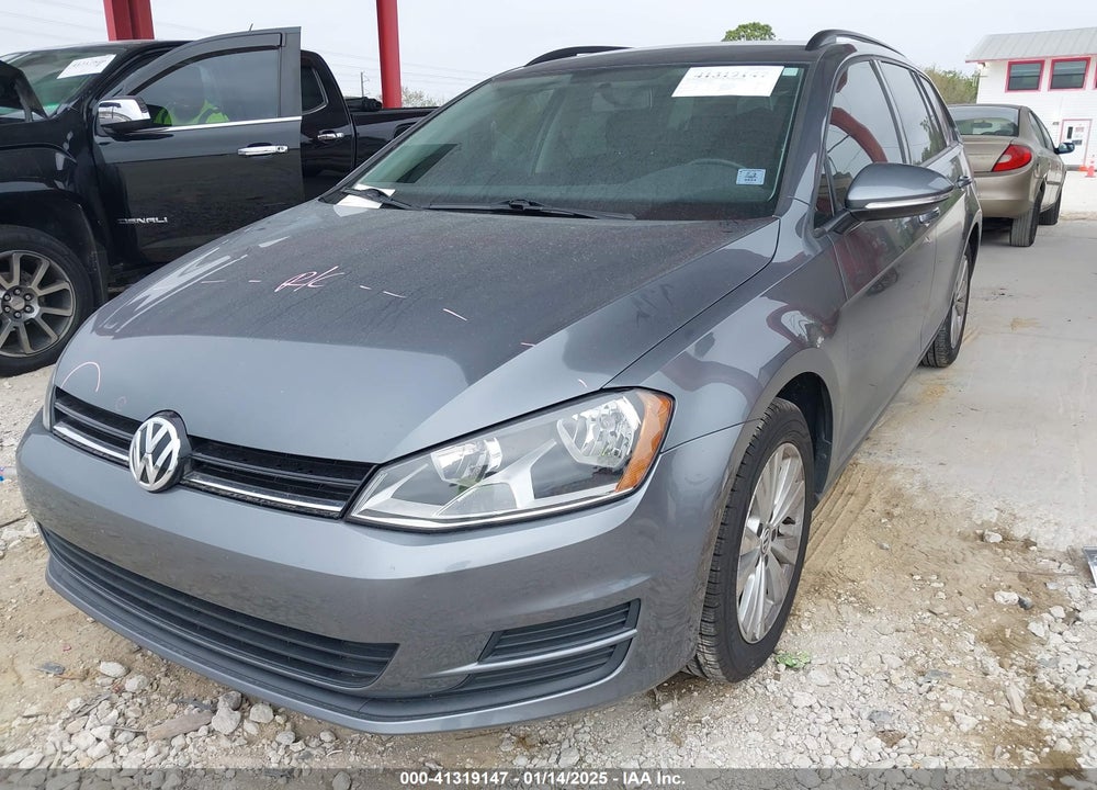 2017 VOLKSWAGEN GOLF SPORTWAGEN VIN: 3VWU17AU6HM528933