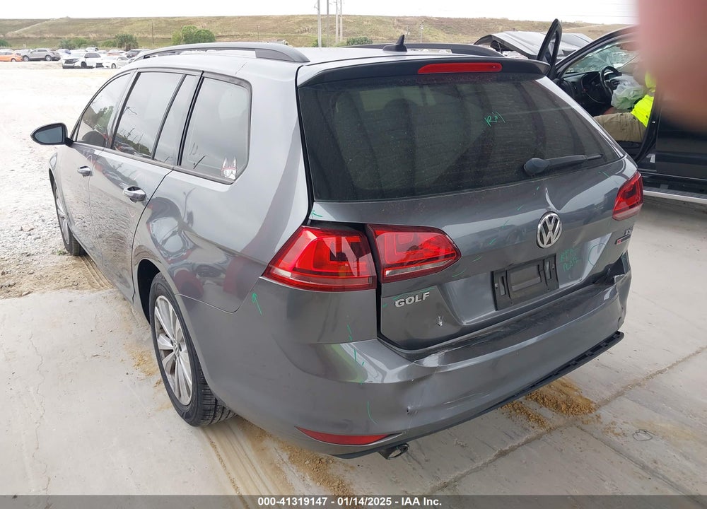 2017 VOLKSWAGEN GOLF SPORTWAGEN VIN: 3VWU17AU6HM528933
