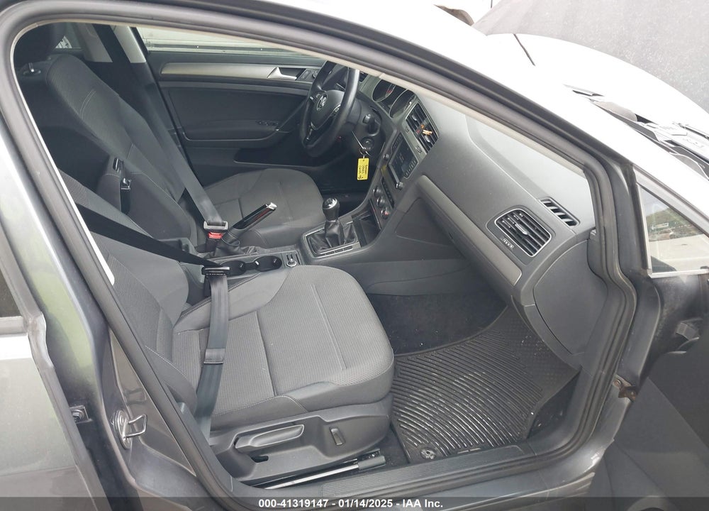 2017 VOLKSWAGEN GOLF SPORTWAGEN VIN: 3VWU17AU6HM528933
