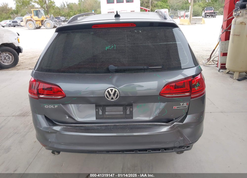 2017 VOLKSWAGEN GOLF SPORTWAGEN VIN: 3VWU17AU6HM528933