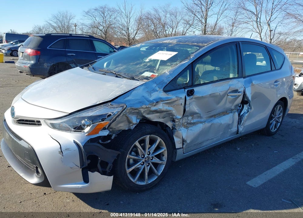 2017 TOYOTA PRIUS V VIN: JTDZN3EUXHJ062209