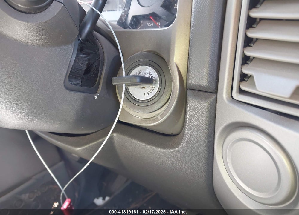 2005 NISSAN TITAN XE VIN: 1N6AA07A95N514937