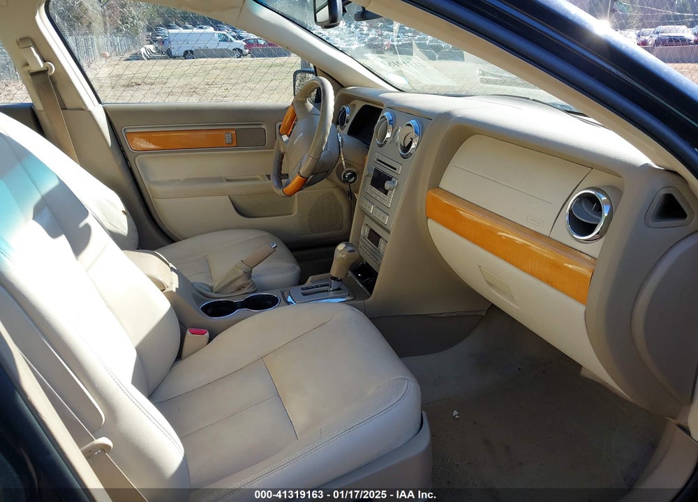 2007 LINCOLN MKZ VIN: 3LNHM26T37R657028