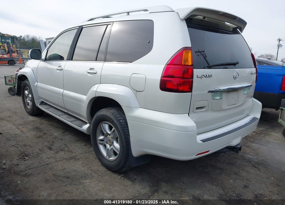 2005 LEXUS GX 470 VIN: JTJBT20X450092193