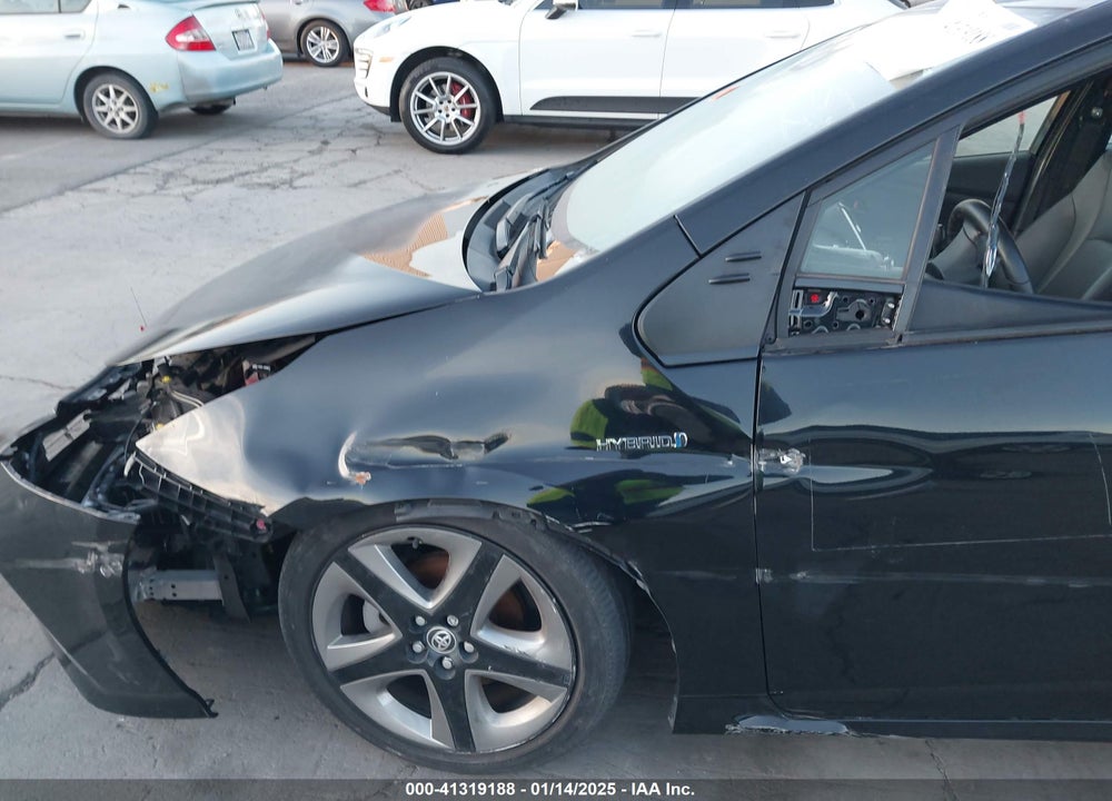 2022 TOYOTA PRIUS VIN: JTDKAMFU2N3160555