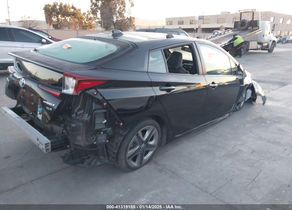 2022 TOYOTA PRIUS VIN: JTDKAMFU2N3160555