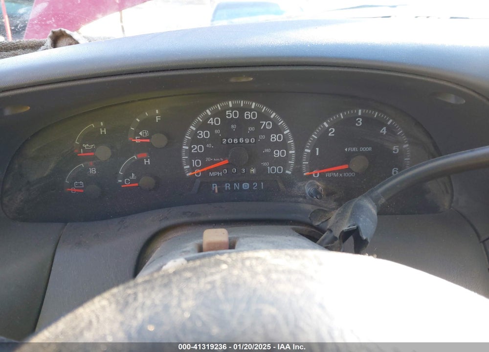 1997 FORD F-150 LARIAT/XL/XLT VIN: 1FTDX18W5VNB37554