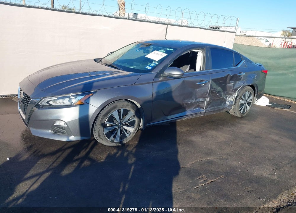 2021 NISSAN ALTIMA SV FWD VIN: 1N4BL4DV3MN304547