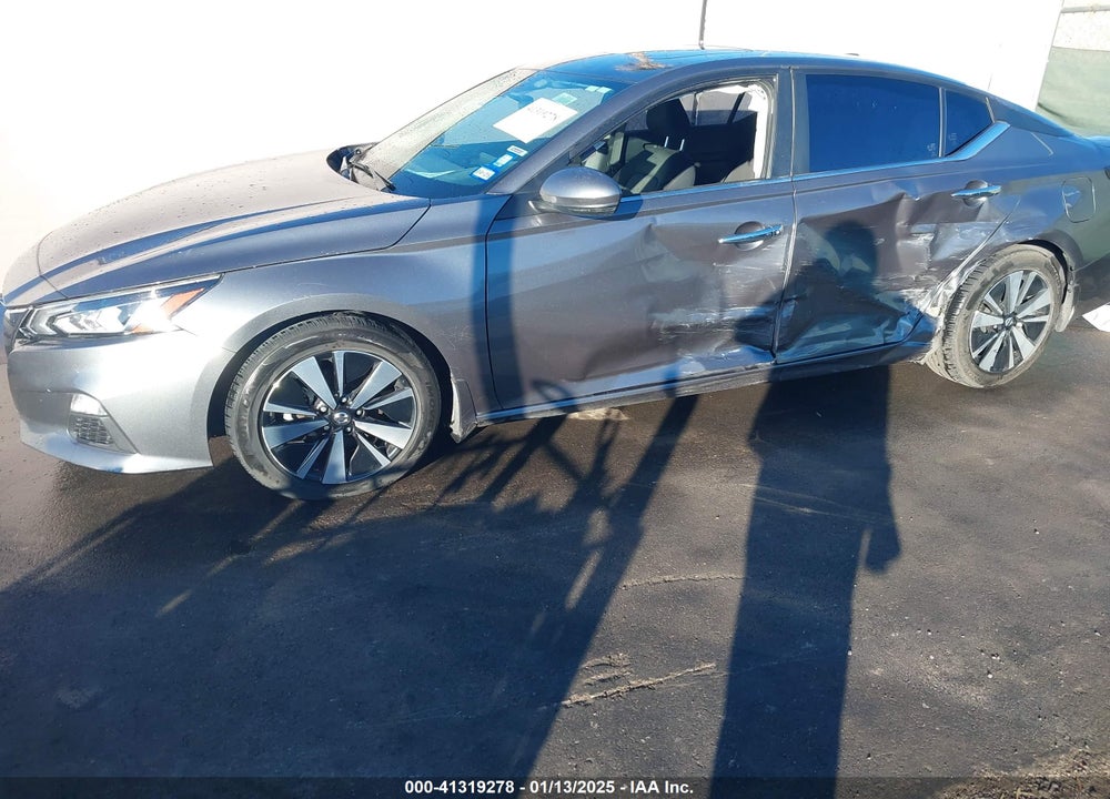 2021 NISSAN ALTIMA SV FWD VIN: 1N4BL4DV3MN304547