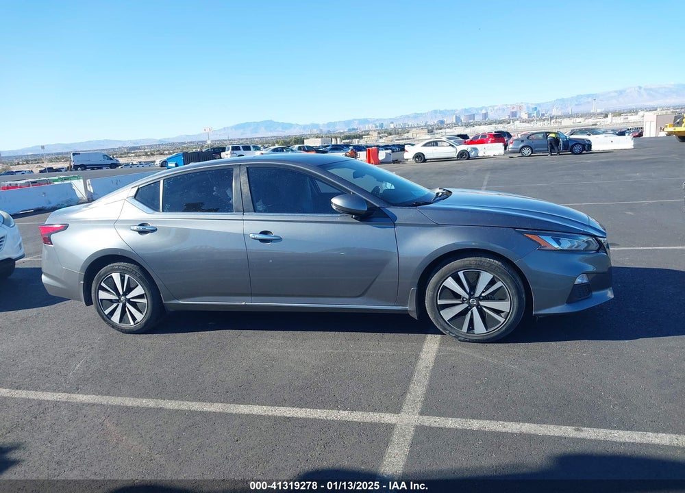 2021 NISSAN ALTIMA SV FWD VIN: 1N4BL4DV3MN304547