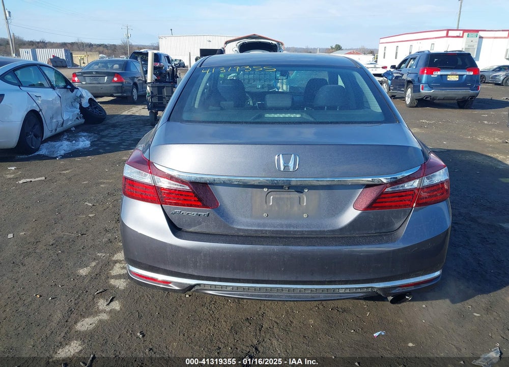 2016 HONDA ACCORD VIN: 1HGCR2F42GA006820
