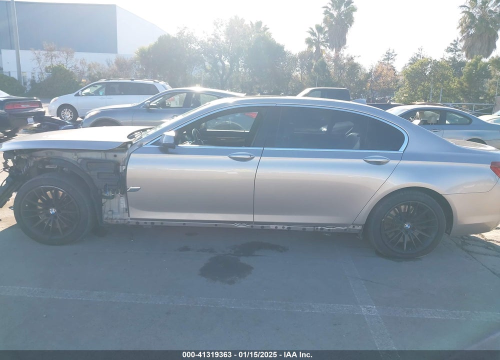 2015 BMW 750LI VIN: WBAYE8C55FD782384
