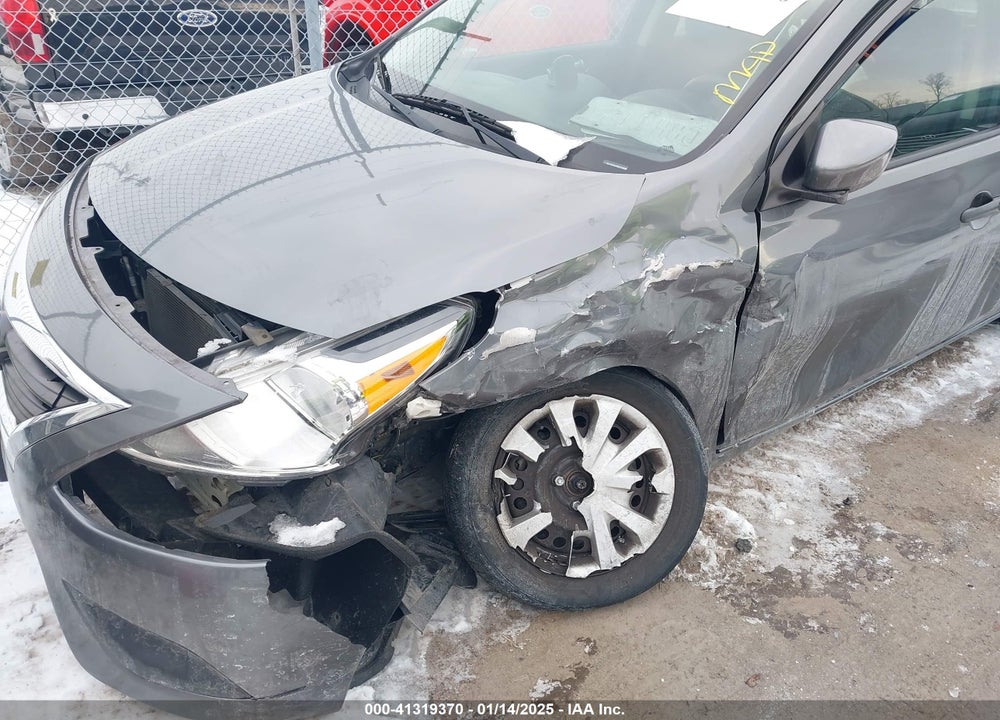 2019 NISSAN VERSA VIN: 3N1CN7AP3KL812906