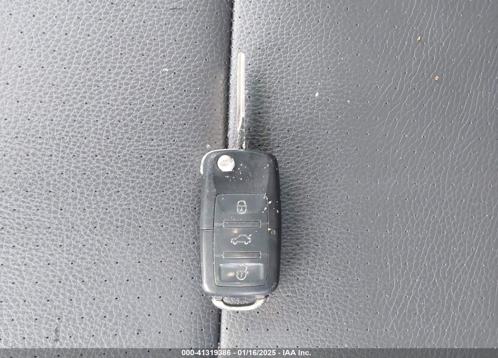 2008 VOLKSWAGEN JETTA SE VIN: 3VWRZ71K48M024412
