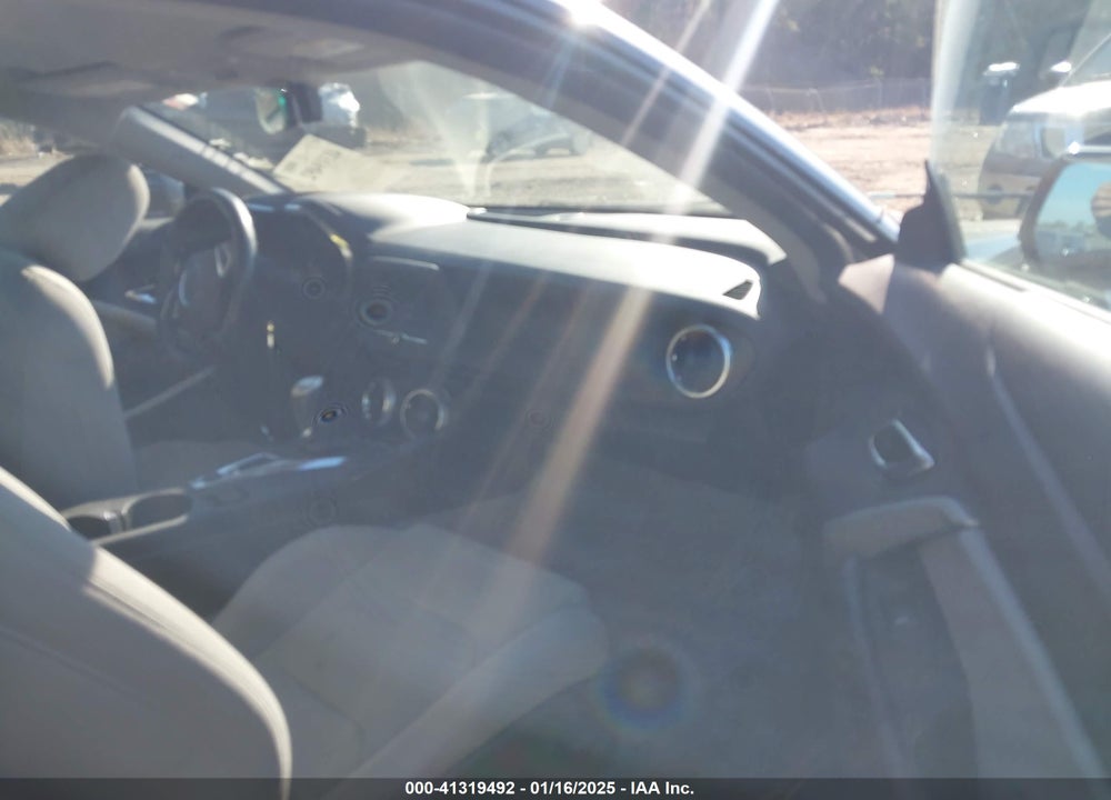 2017 CHEVROLET CAMARO VIN: 1G1FB1RSXH0122061