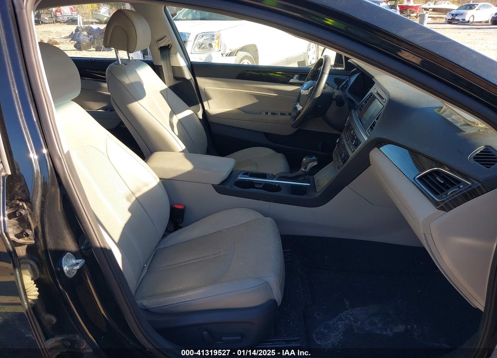 2016 HYUNDAI SONATA LIMITED VIN: 5NPE34AF2GH282761