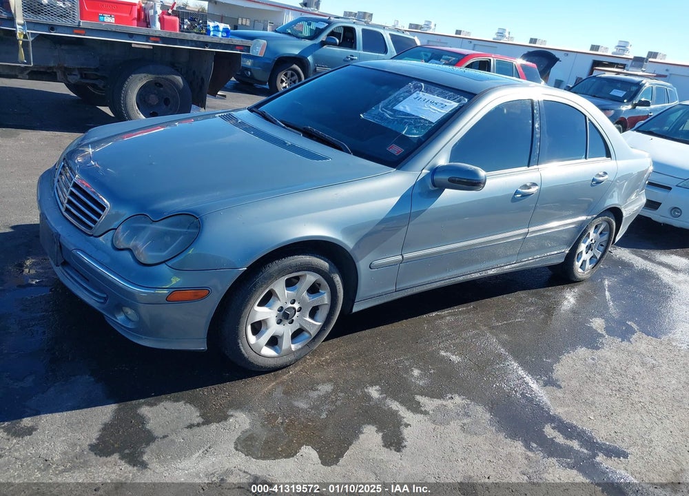 2005 MERCEDES-BENZ C 240 LUXURY VIN: WDBRF61J85A764789