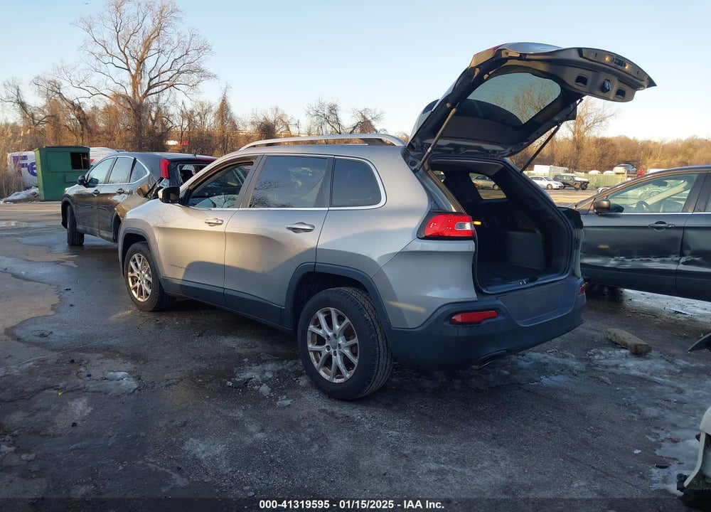 2015 JEEP CHEROKEE LATITUDE VIN: 1C4PJLCB9FW683705