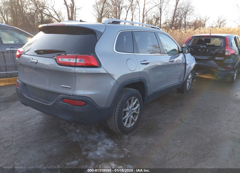 2015 JEEP CHEROKEE LATITUDE VIN: 1C4PJLCB9FW683705