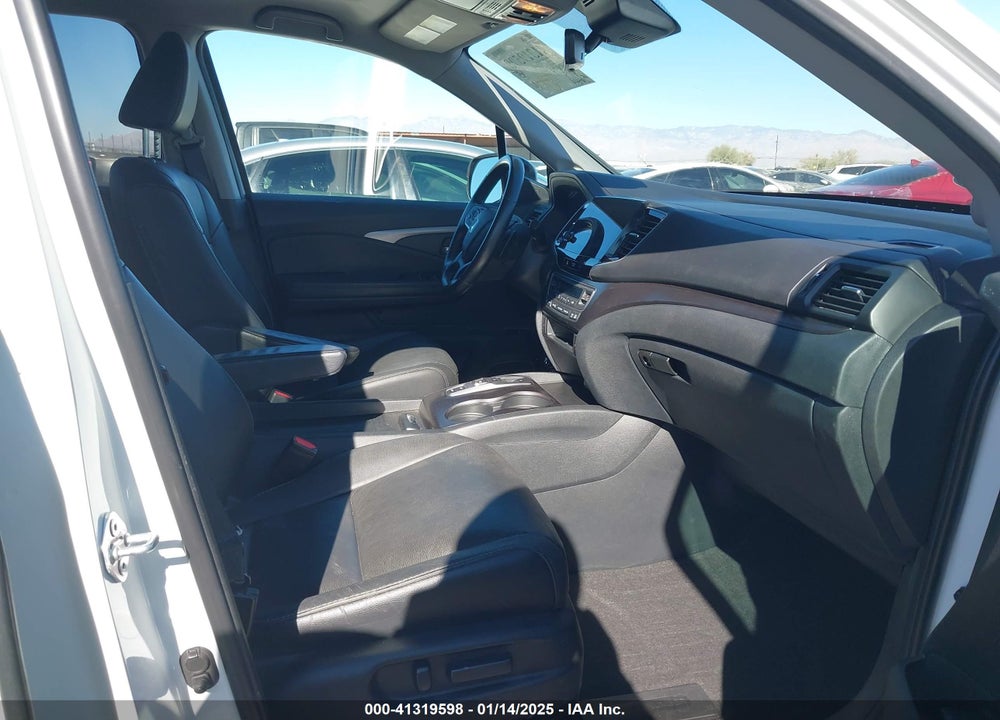 2021 HONDA PILOT AWD EX-L VIN: 5FNYF6H51MB097219