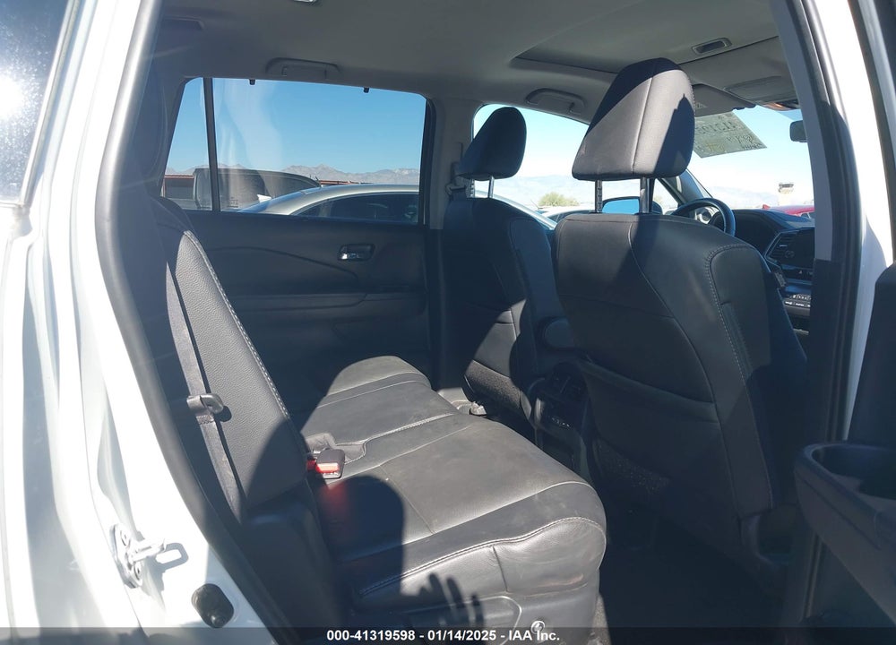 2021 HONDA PILOT AWD EX-L VIN: 5FNYF6H51MB097219