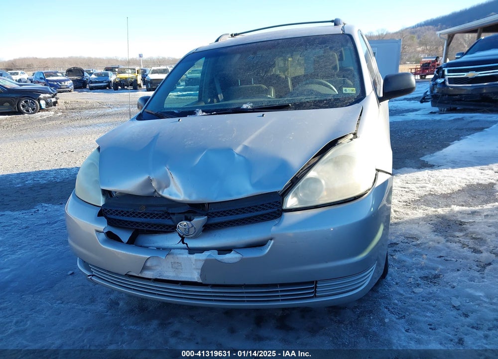 2004 TOYOTA SIENNA LE VIN: 5TDZA23C54S163414