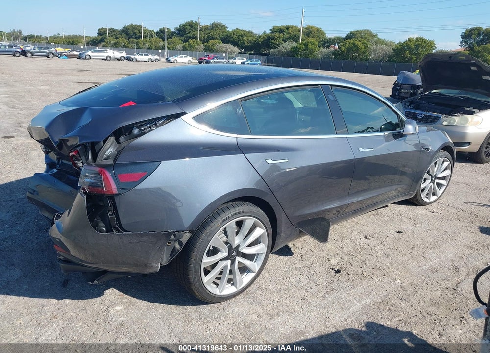 2019 TESLA MODEL 3 VIN: 5YJ3E1EB3KF497824