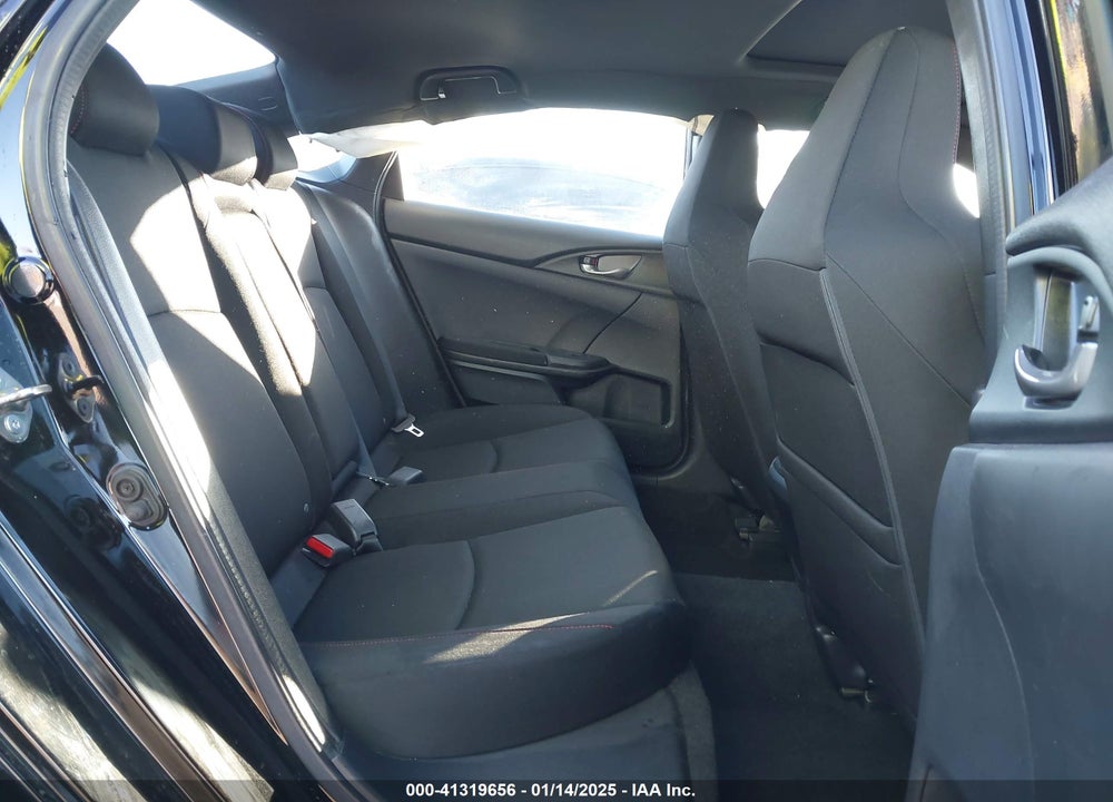 2018 HONDA CIVIC VIN: 2HGFC1E54JH702087