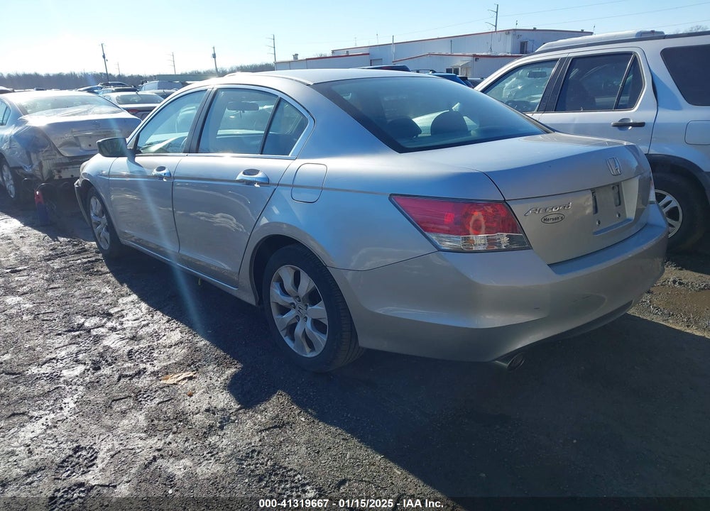 2010 HONDA ACCORD VIN: 1HGCP3F76AA010723