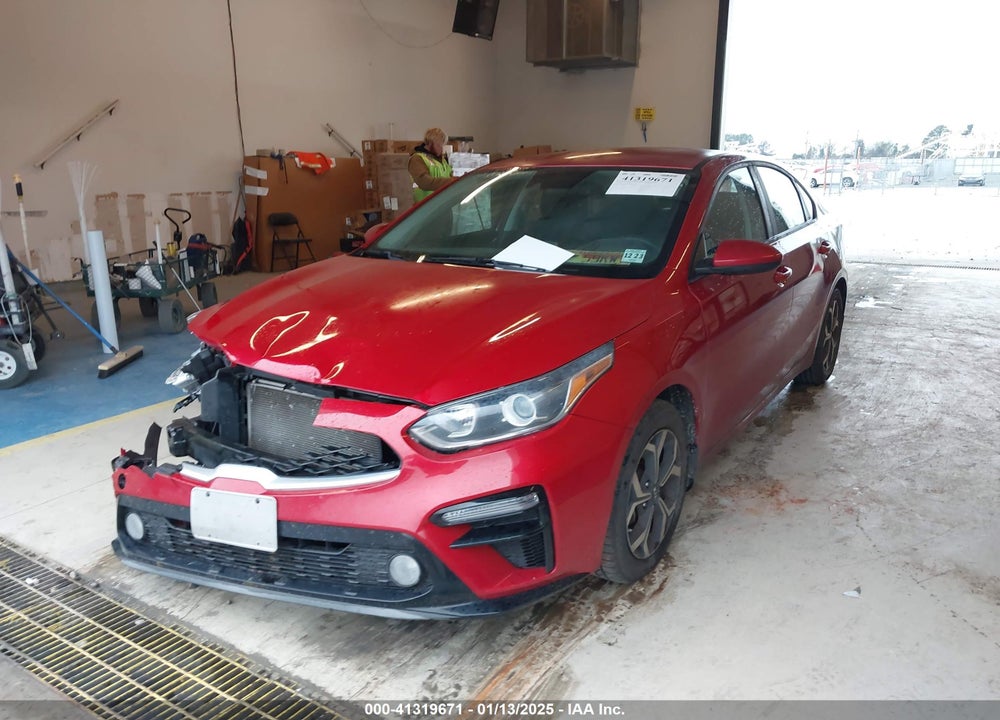 2019 KIA FORTE LXS VIN: 3KPF24AD8KE032881