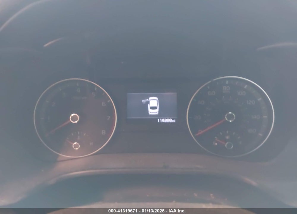 2019 KIA FORTE LXS VIN: 3KPF24AD8KE032881
