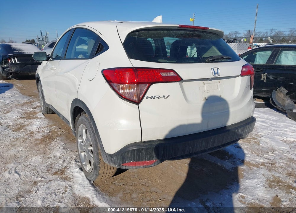 2016 HONDA HR-V LX VIN: 3CZRU6H3XGM770835