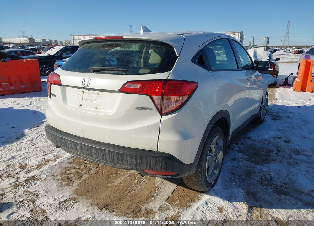 2016 HONDA HR-V LX VIN: 3CZRU6H3XGM770835