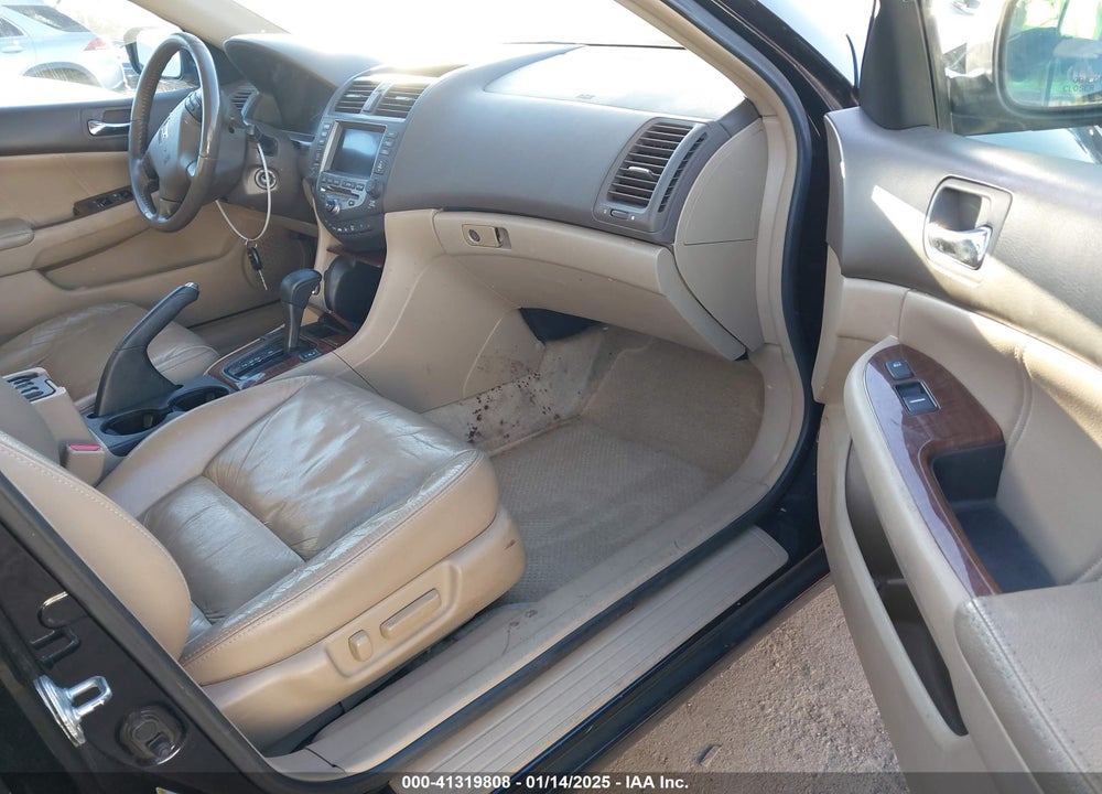 2006 HONDA ACCORD VIN: 1HGCM668X6A002893