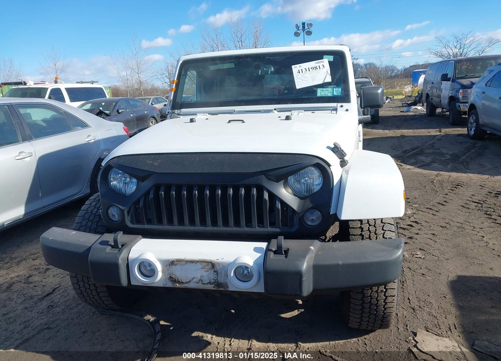 2016 JEEP WRANGLER UNLIMITED SAHARA VIN: 1C4HJWEG6GL138191