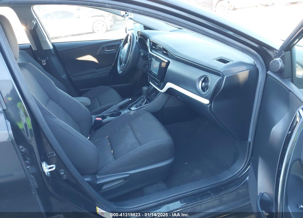 2017 TOYOTA COROLLA IM VIN: JTNKARJEXHJ546942