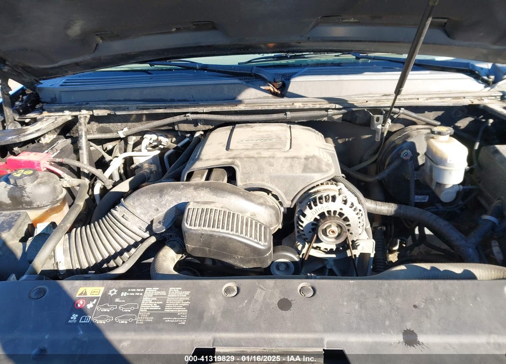 2011 CHEVROLET TAHOE LT VIN: 1GNSKBE06BR337673