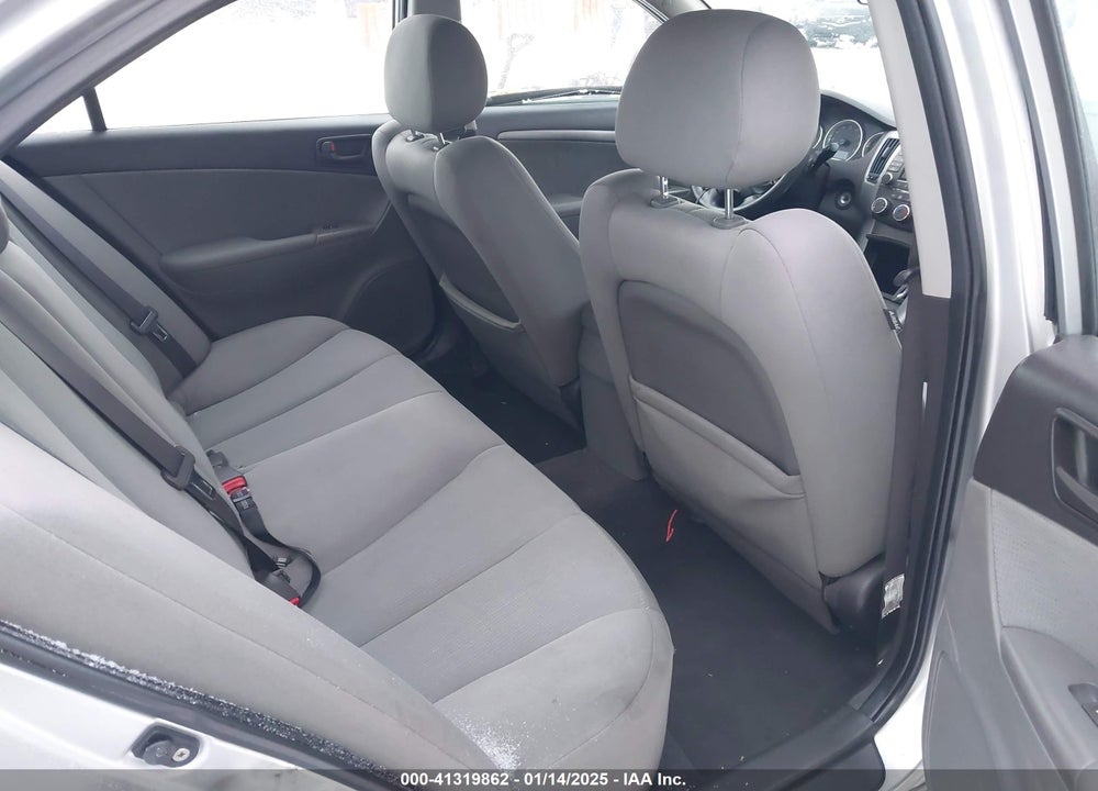 2009 HYUNDAI SONATA VIN: 5NPET46C39H532929