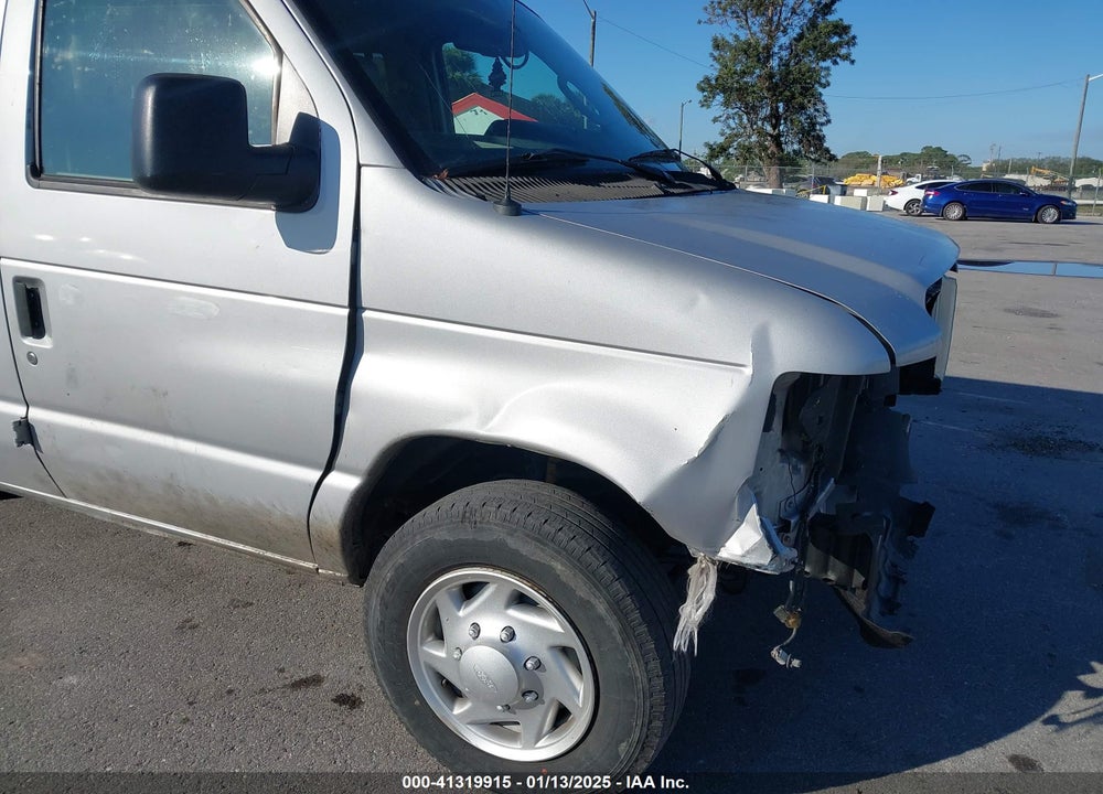 2013 FORD ECONOLINE WAGON VIN: 1FBNE3BL2DDA27493