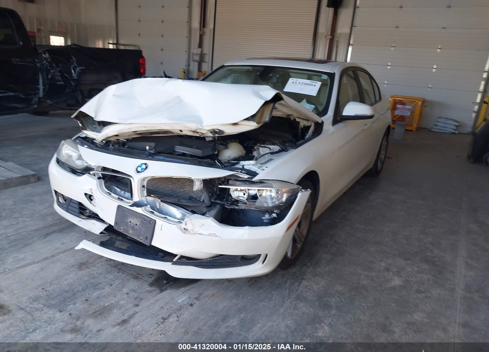 2013 BMW 328I VIN: WBA3B5G58DNS00748